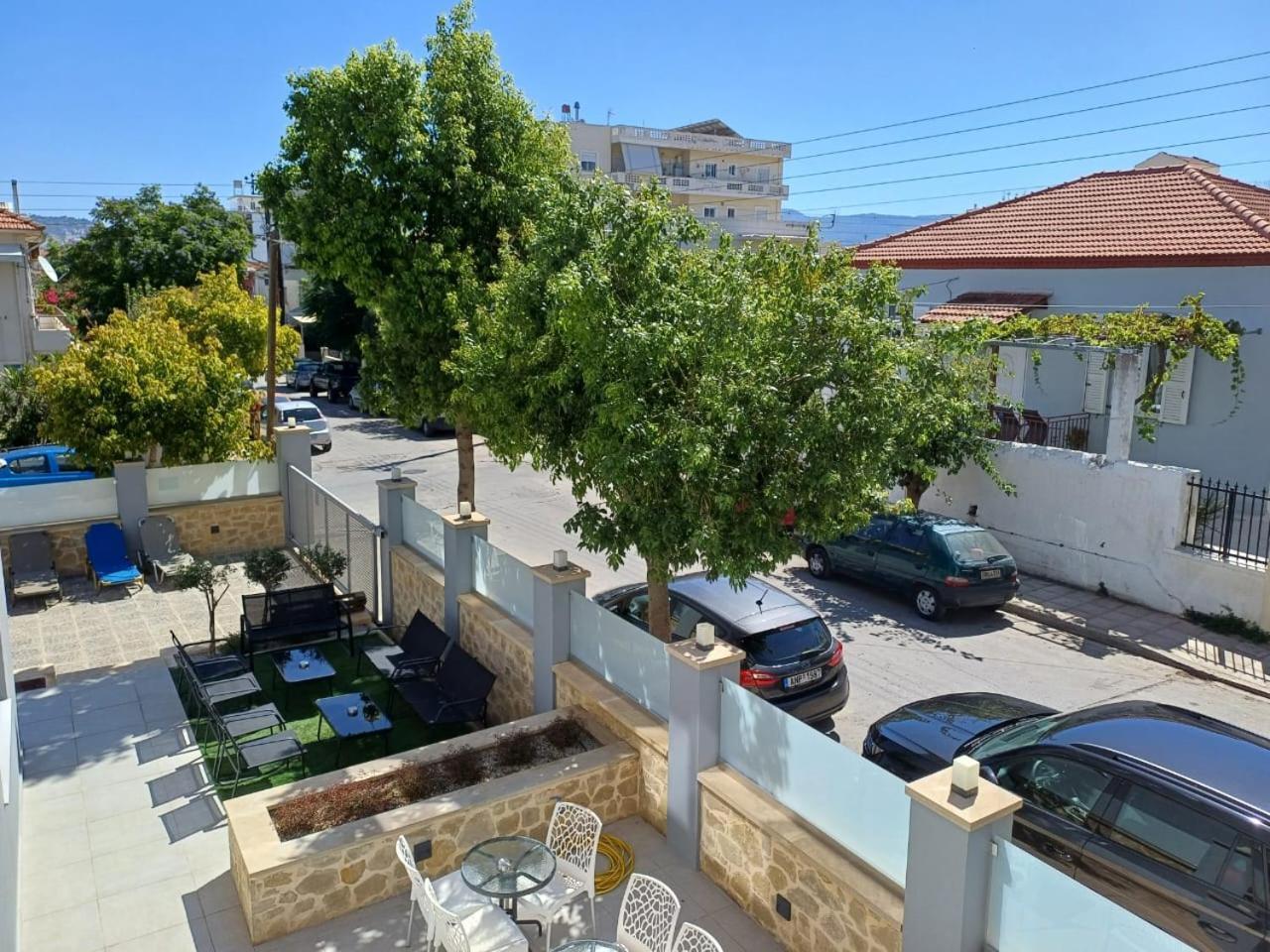 חאניה Deluxe City Hotel מראה חיצוני תמונה