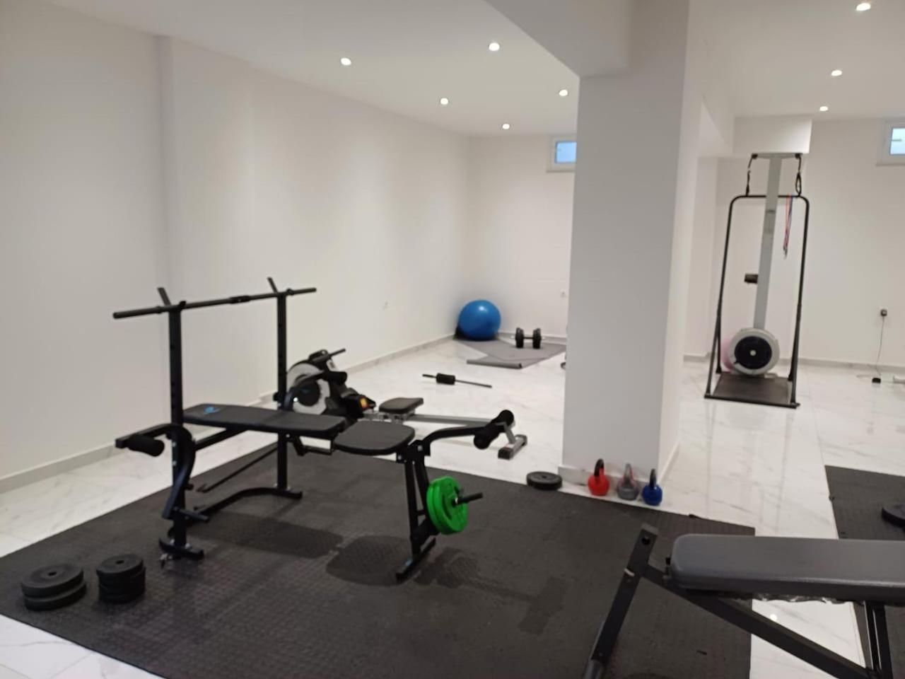 חאניה Deluxe City Hotel מראה חיצוני תמונה